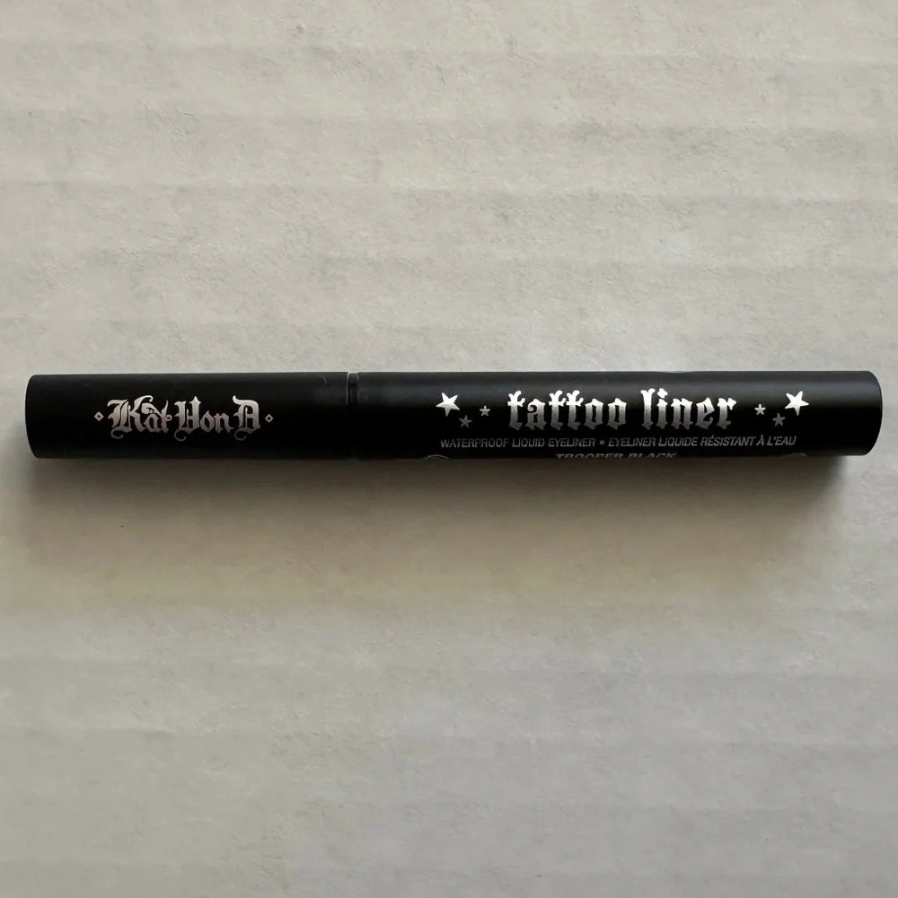 Mini Kat von D Tattoo Eyeliner in Trooper Black